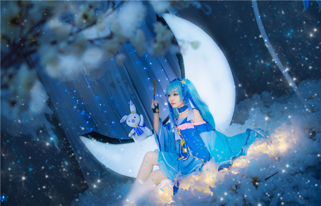 蓝裳Vsinger初音未来 星与雪的公主Cosplay6