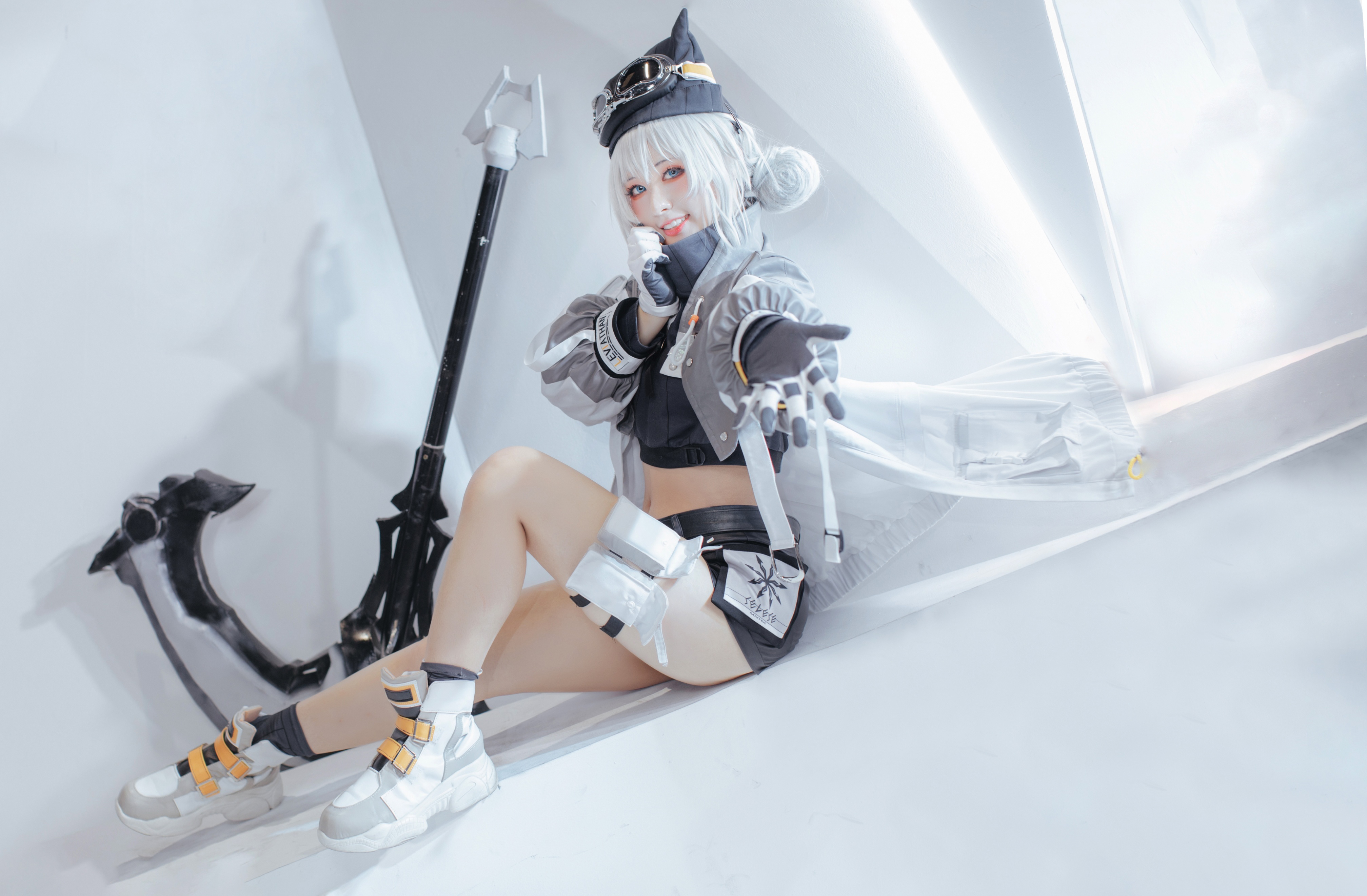 外星嫣子_Yan代号弥弥尔利维坦cosplay4