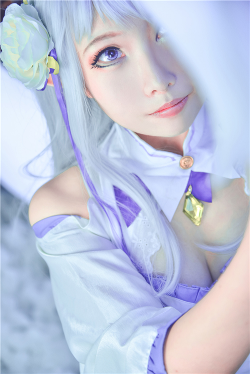 羽桑从零开始的异世界生活艾米莉亚cosplay8