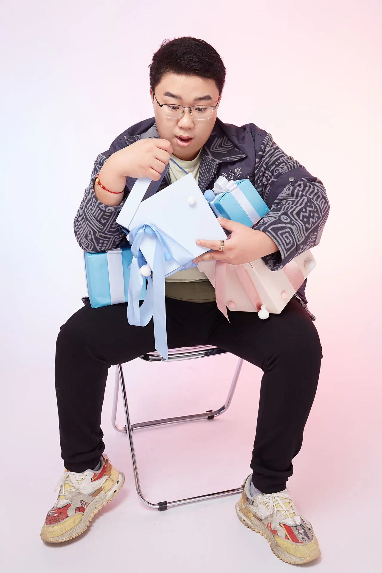 ta 的直播间闲置中bilibili主播的直播间飞社长286070