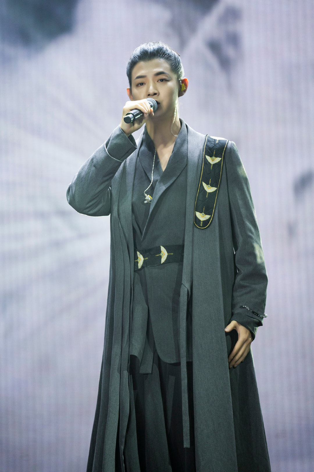 唯粉霍尊 _ 哔哩哔哩相簿