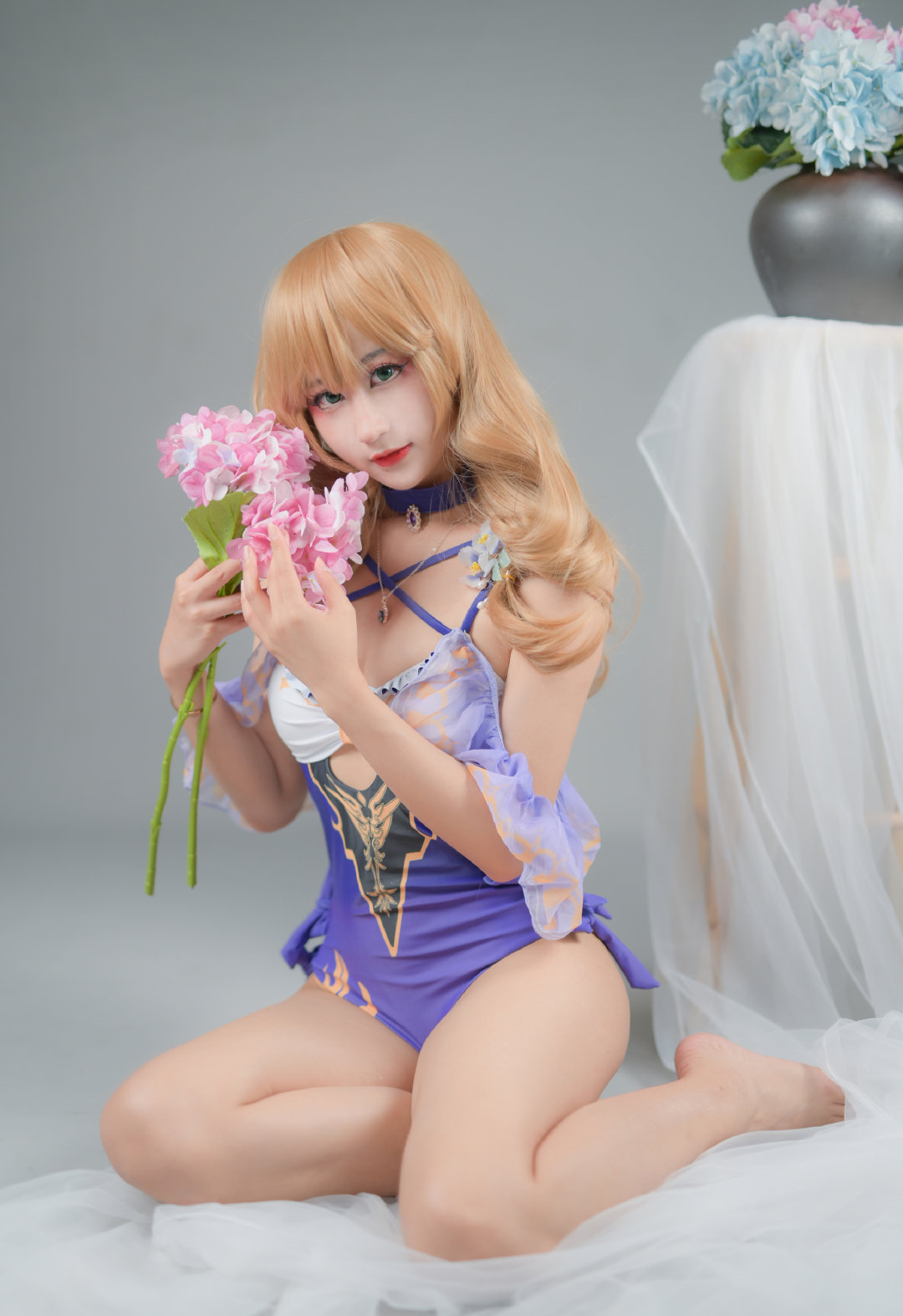 vv子教授原神丽莎lisa同人水着cosplay5