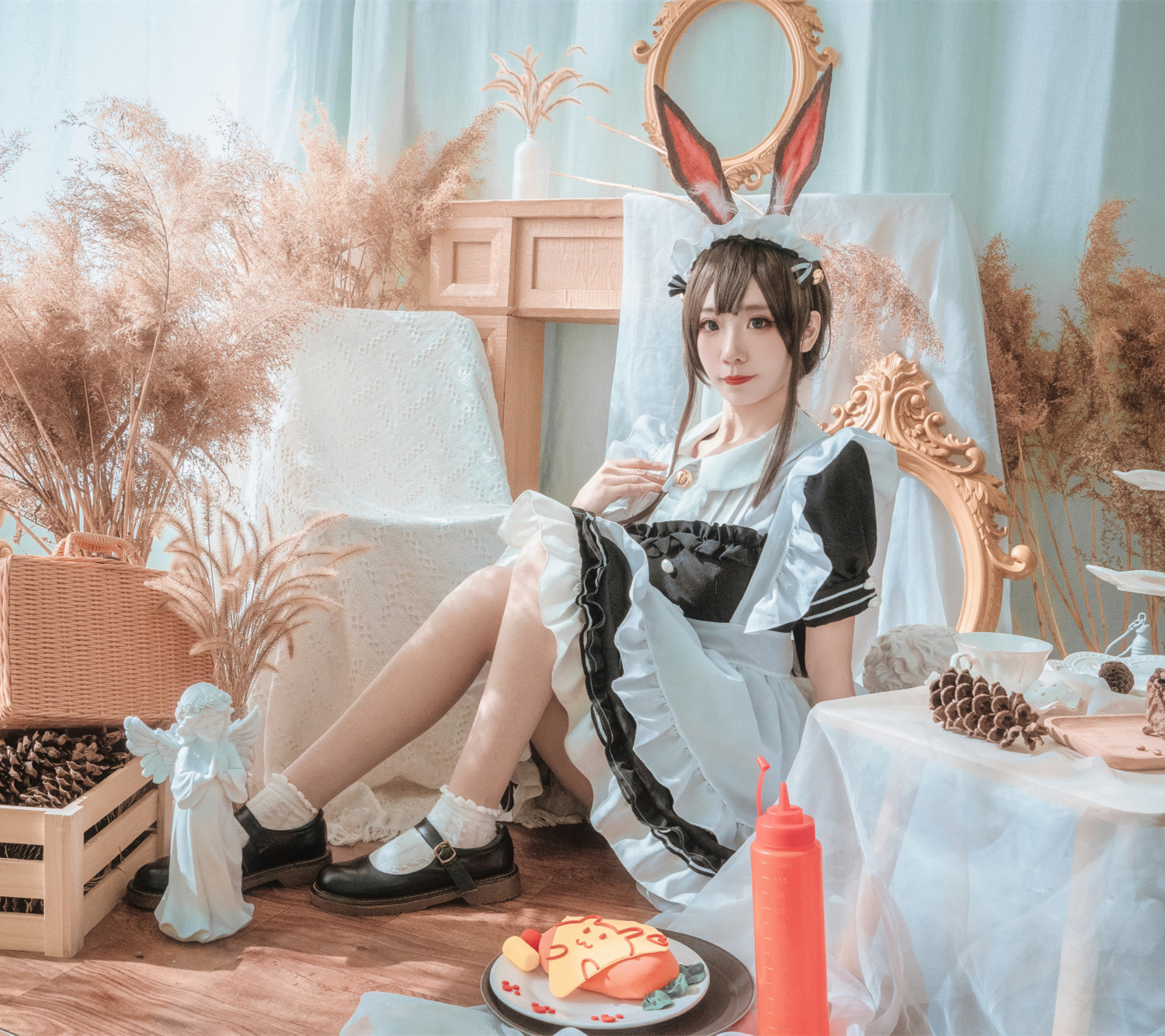 是粽粽子吖明日方舟阿米娅外派女仆CosPlay9