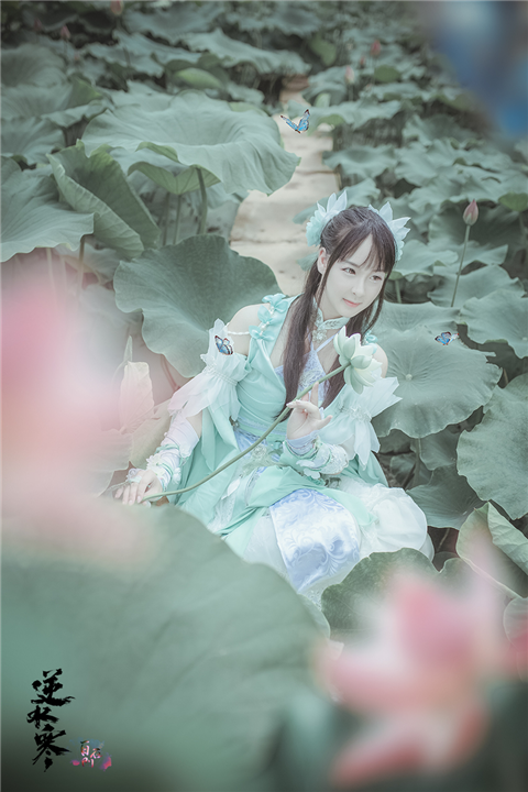 瑶音逆水寒素问CosPlay7