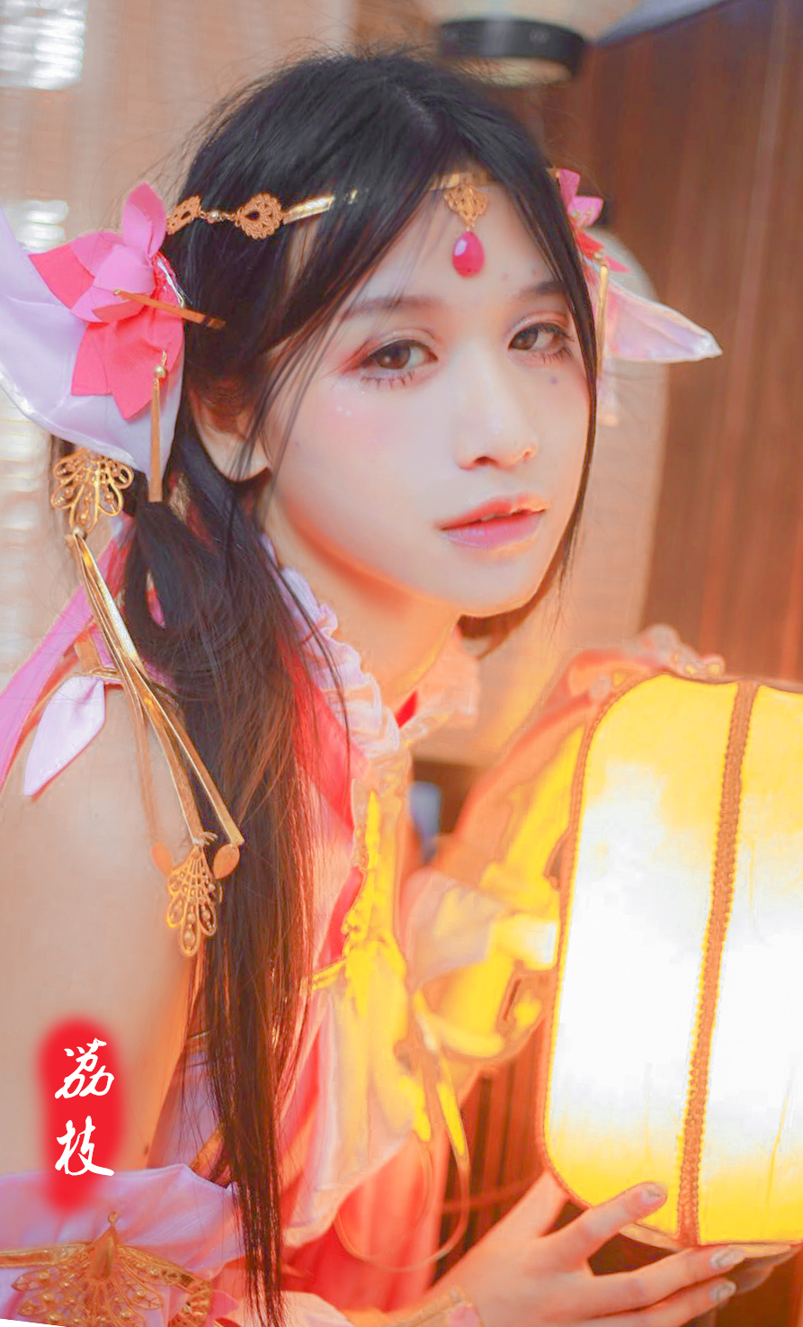 荔枝剑网3cos雪河秀萝先行片