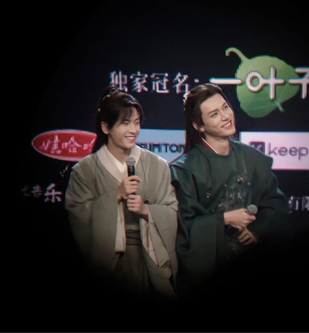 二晗_ _ 哔哩哔哩相簿