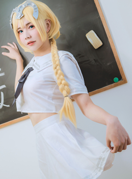 梓墨墨墨墨墨Cosplay白贞德同人JK制服