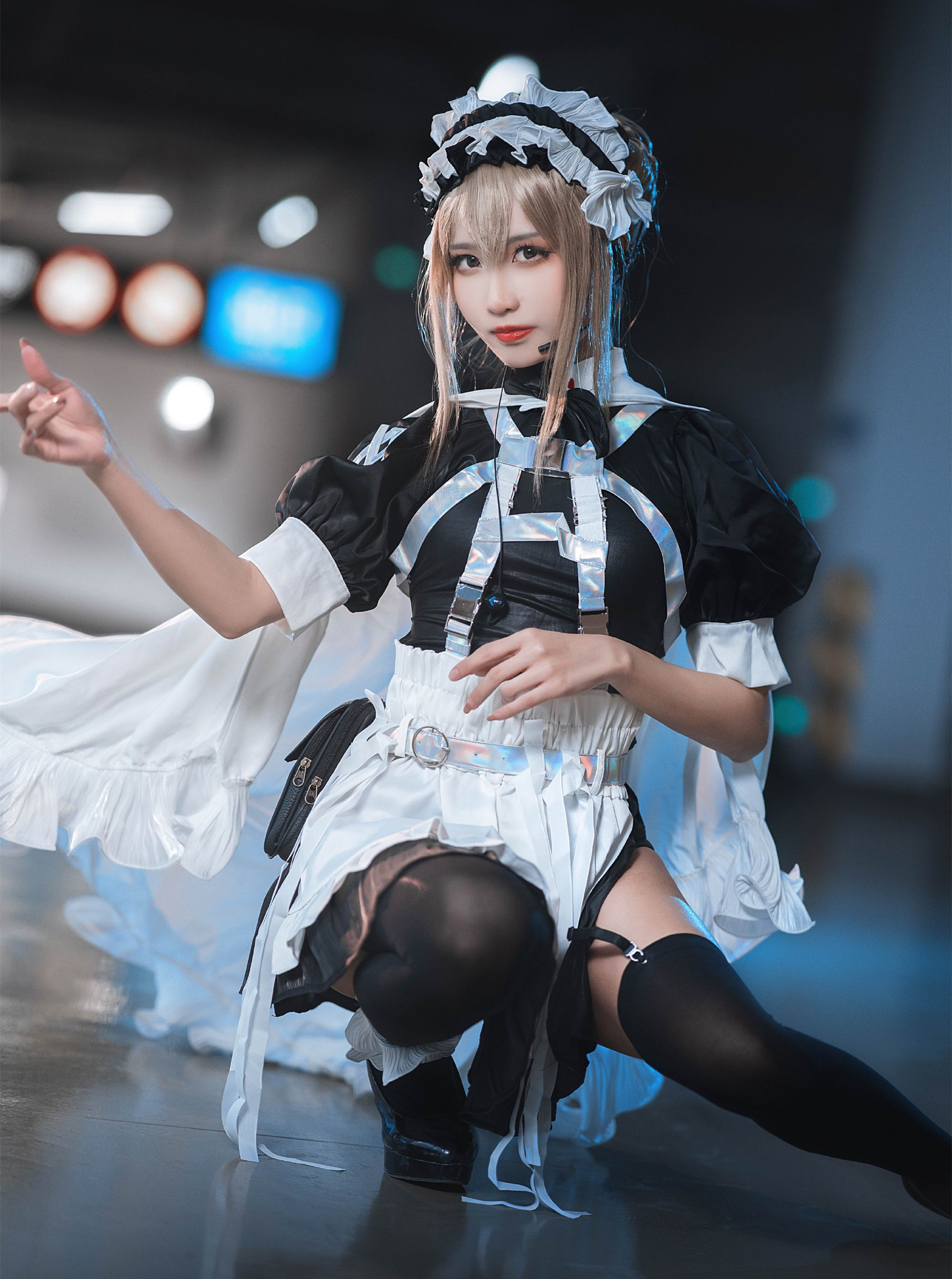 小粉十文字战斗女仆cosplay8