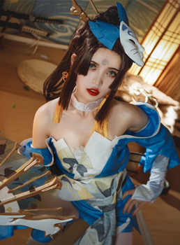 阿柒Cosplay王者荣耀不知火舞魅语