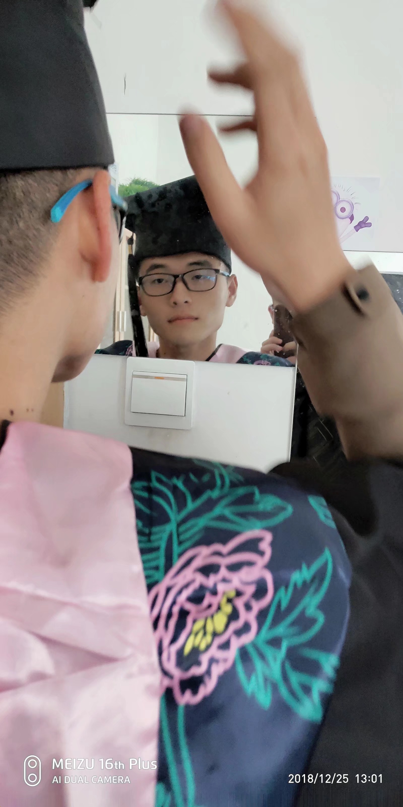 沉默寡言白河愁