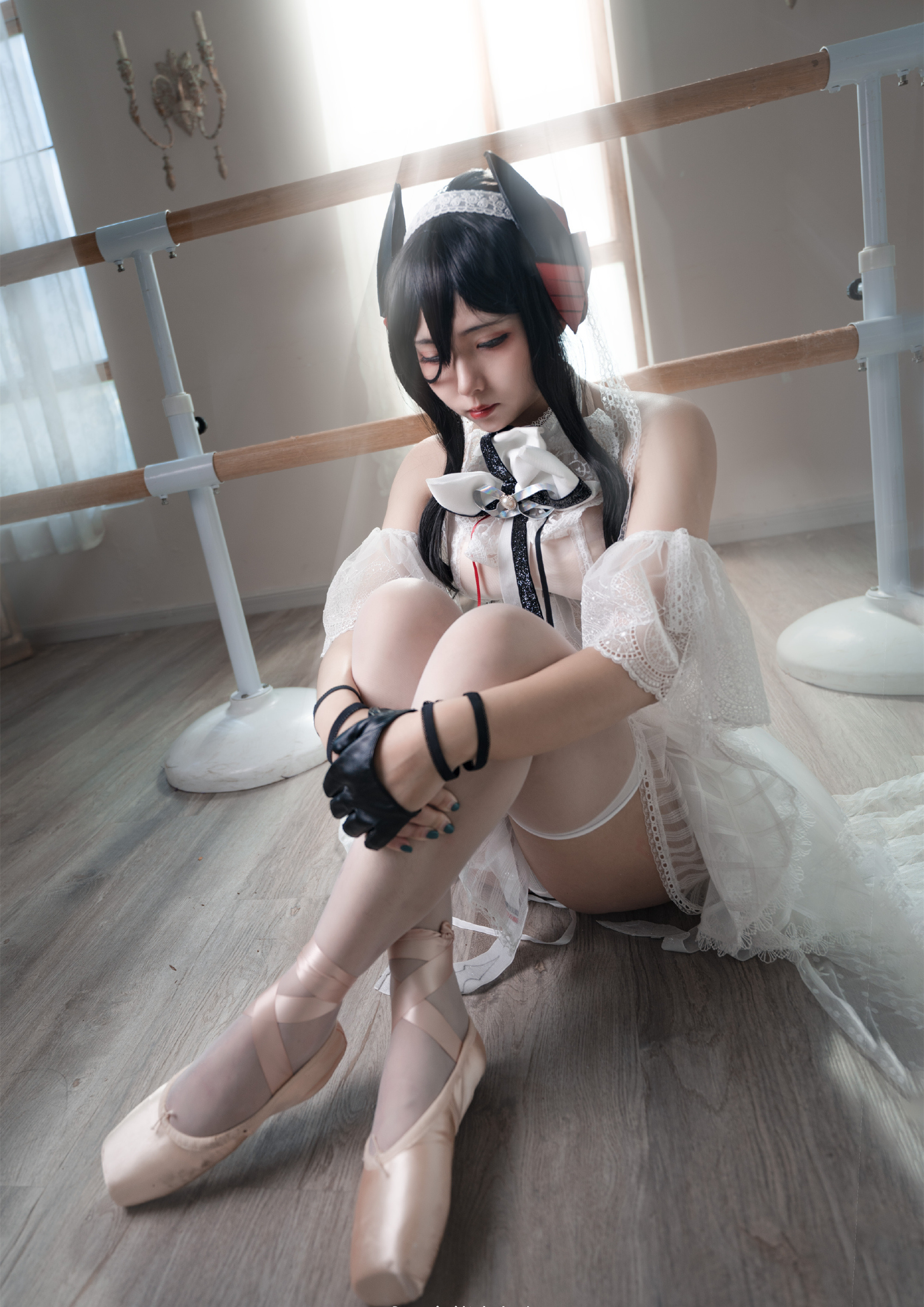 腐熊老奶奶明日方舟伊内斯cosplay7