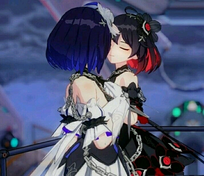 希儿#百合是崩坏3向来的传统 但是没想到还能和自己百合的.