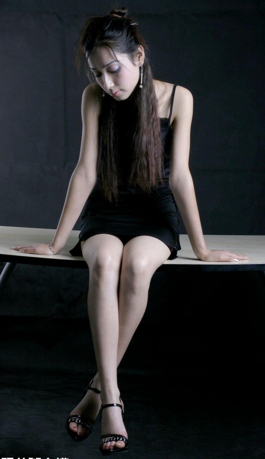 中国高跟美腿名模美娜的写真合集7