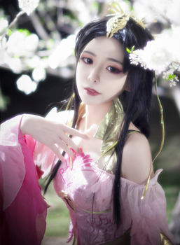 ShiQi十七骷Cosplay剑网3秦风秀姐