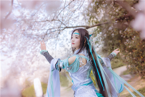 忘川剑网叁雪河琴娘Cosplay7