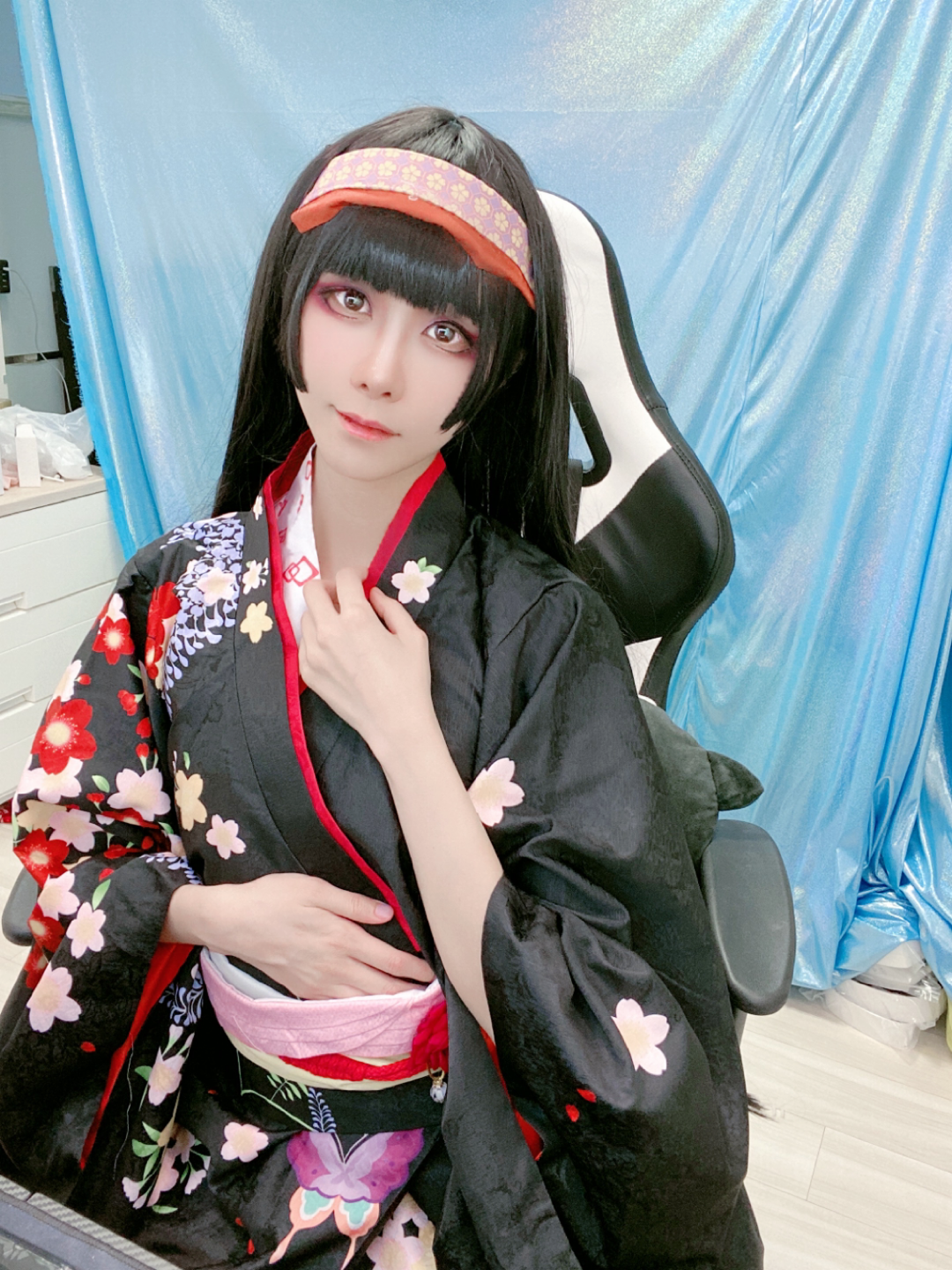 ta 的直播间轮播中cos夜一 万圣节快乐零崎沙耶647ta 的小视频0ta 还