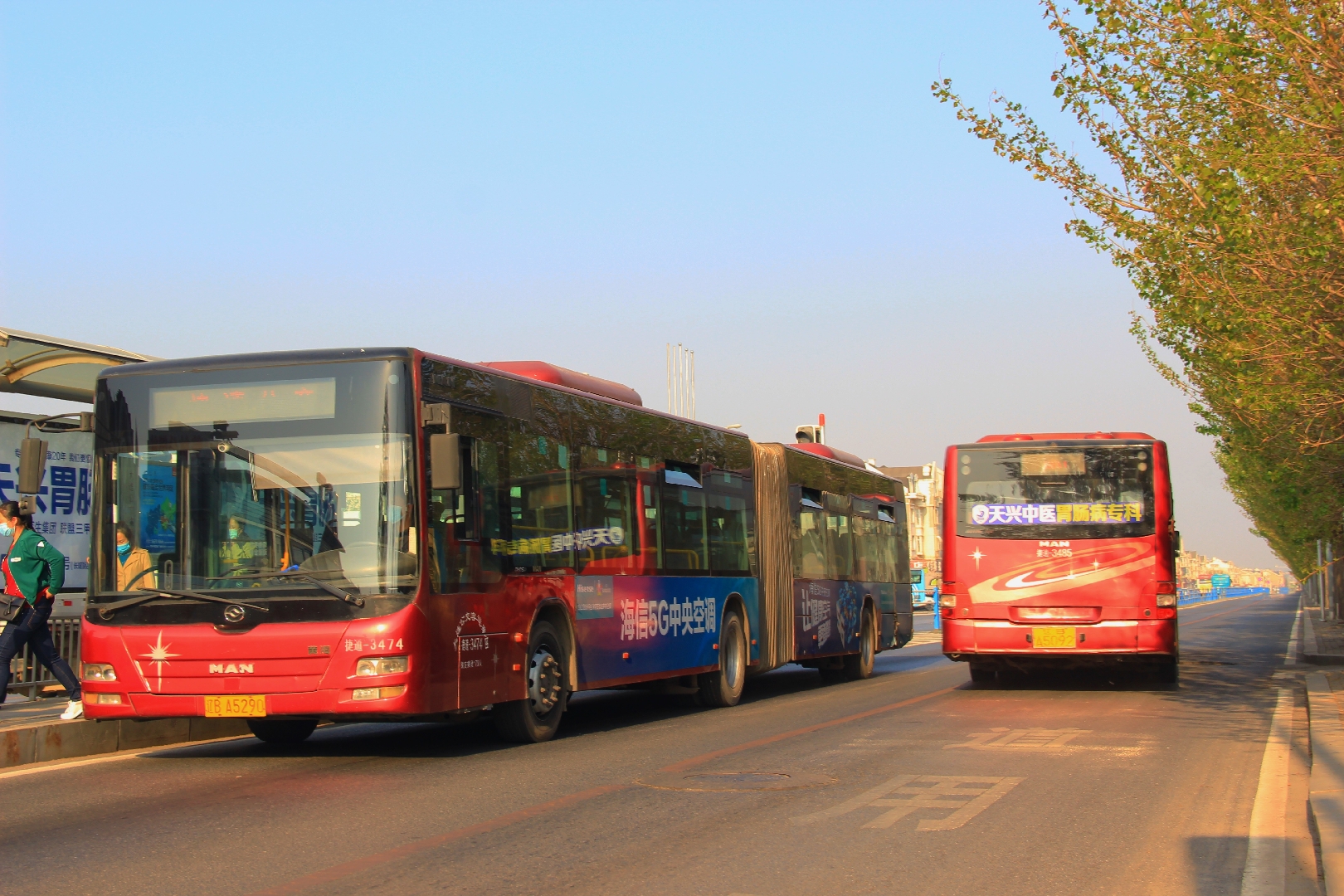 focus_dlbus _ 哔哩哔哩相簿