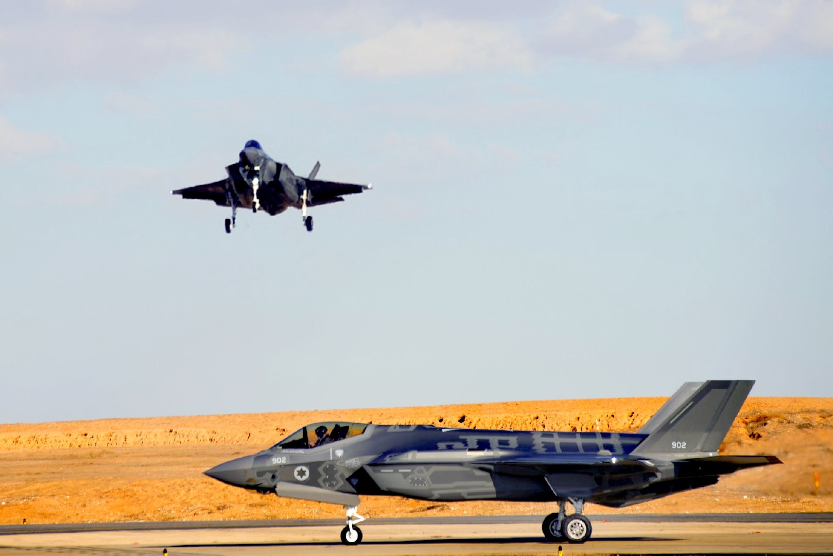 我们的空天# f35i浏览:159收藏:0支持:0上传时间:2021-01-23 00:05