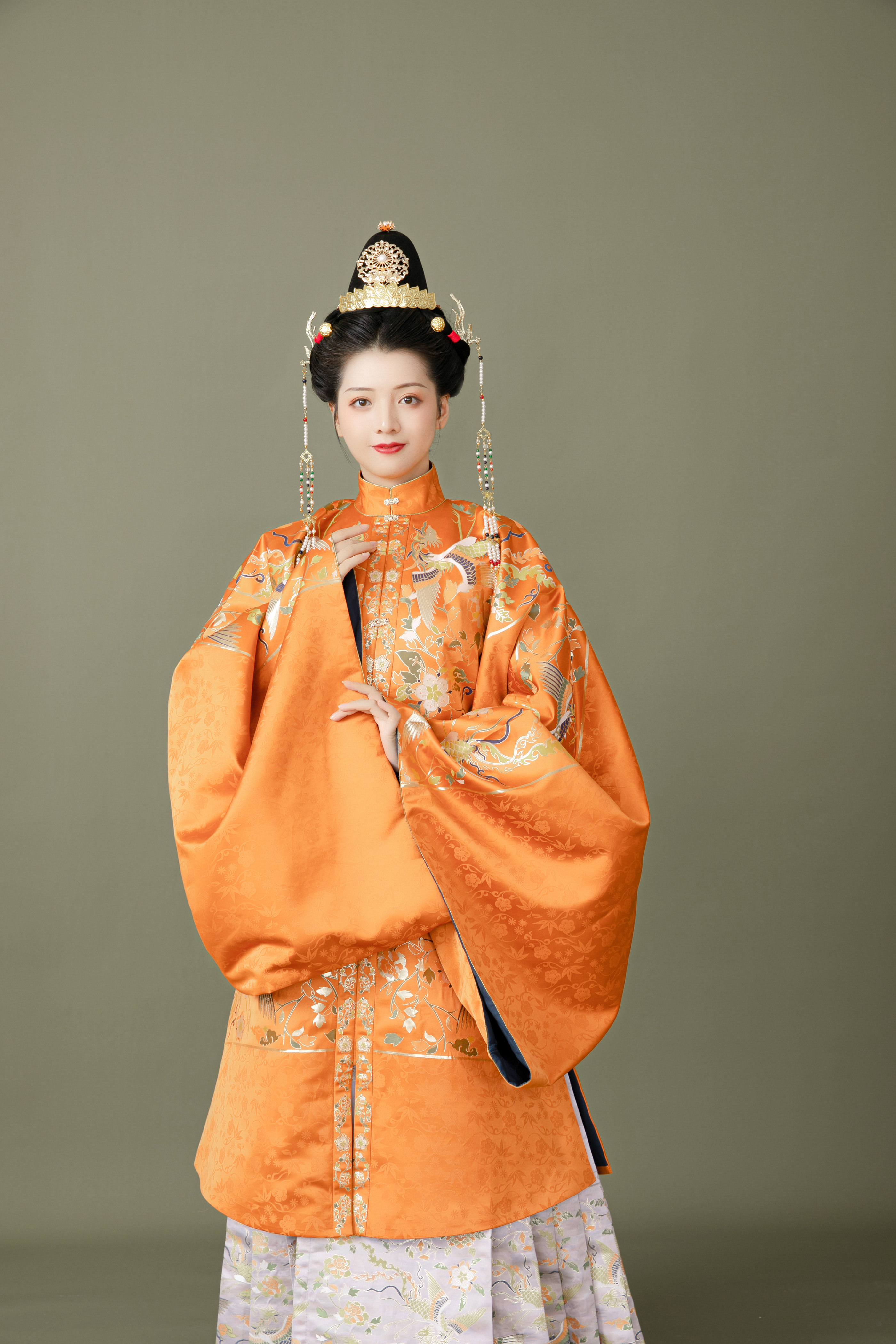 朝蕖记· 凤穿牡丹>对襟长袄