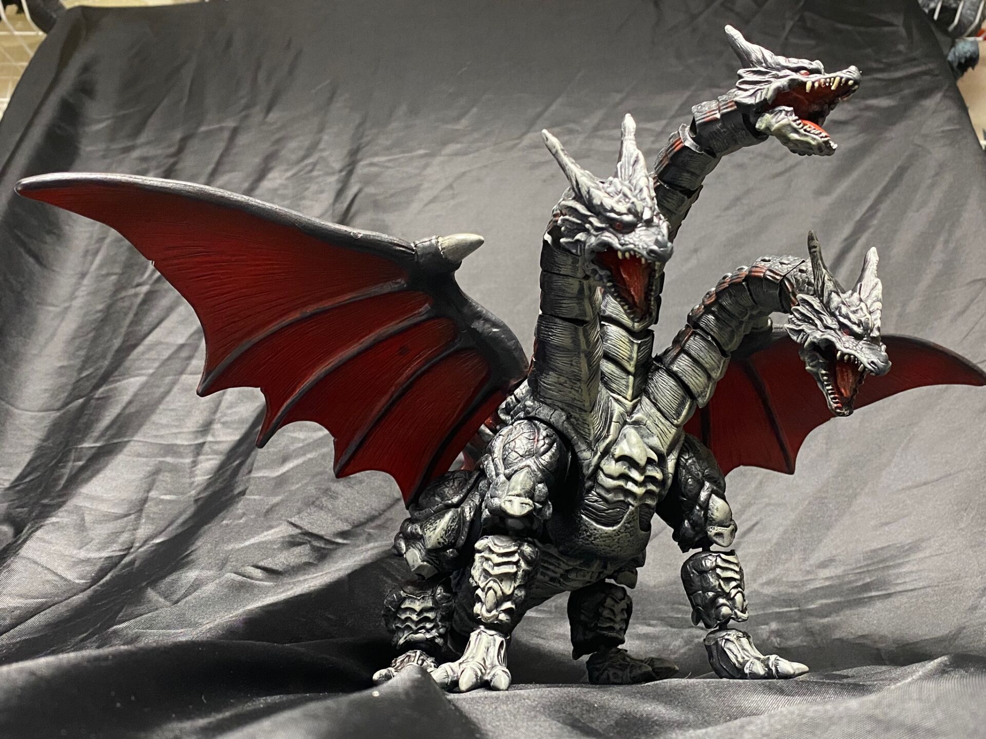 哥斯拉# #怪兽# 粉丝大佬的帝斯基多拉(图一平成魔斯拉三大敌役)浏览