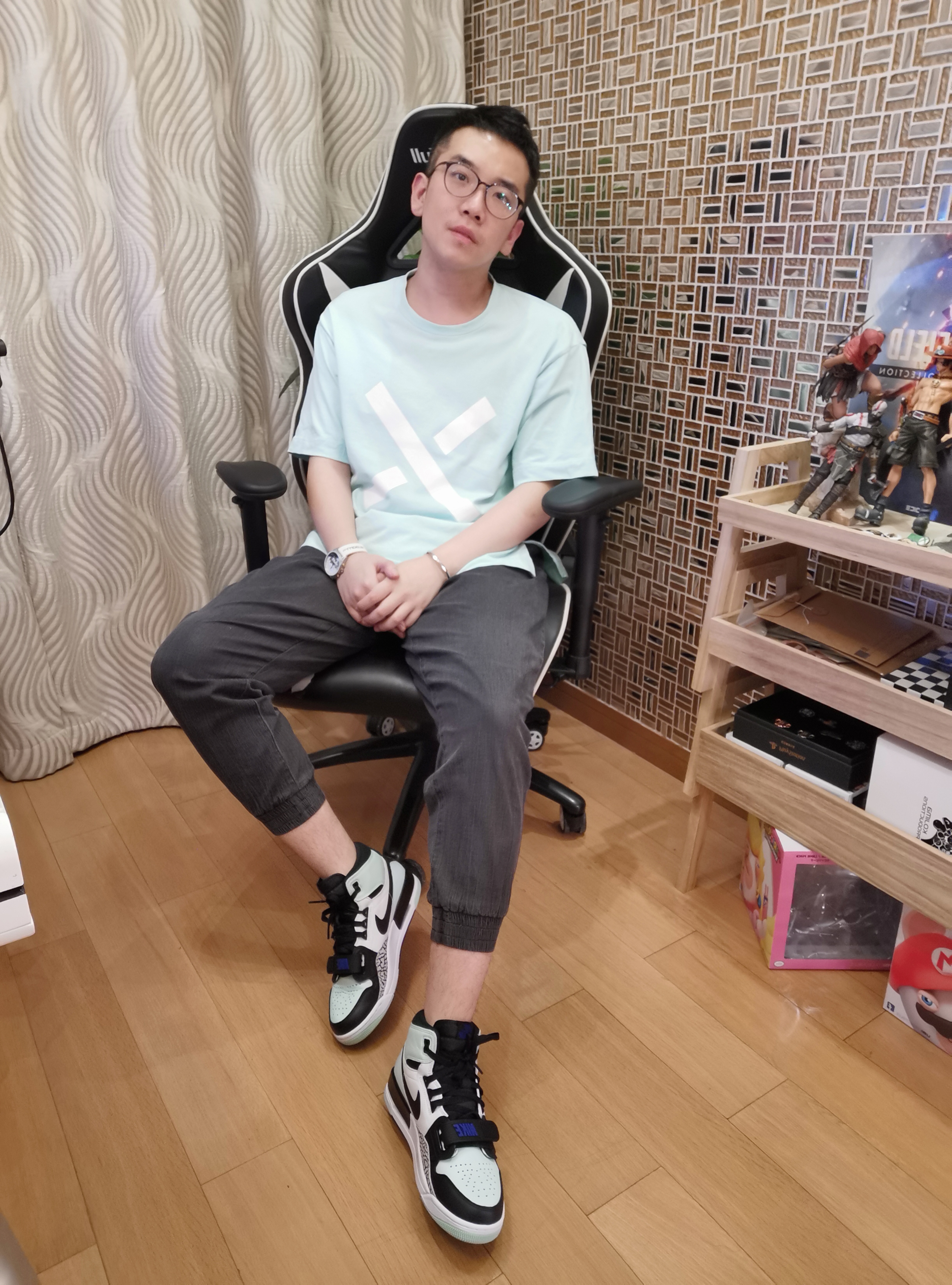 举报 ta 的直播间虎牙vv新游热游的直播间 赵vv游戏解说 0 ta 的小