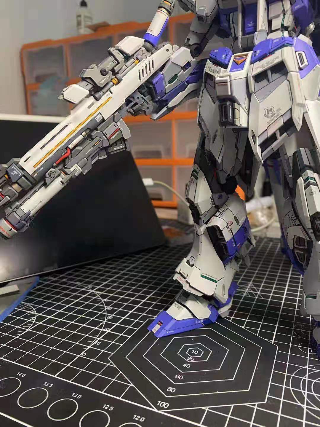 扎夫特白衣伊扎克