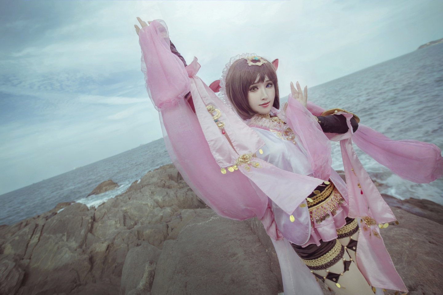 虚空_澪绫剑网三明教定国cosplay3