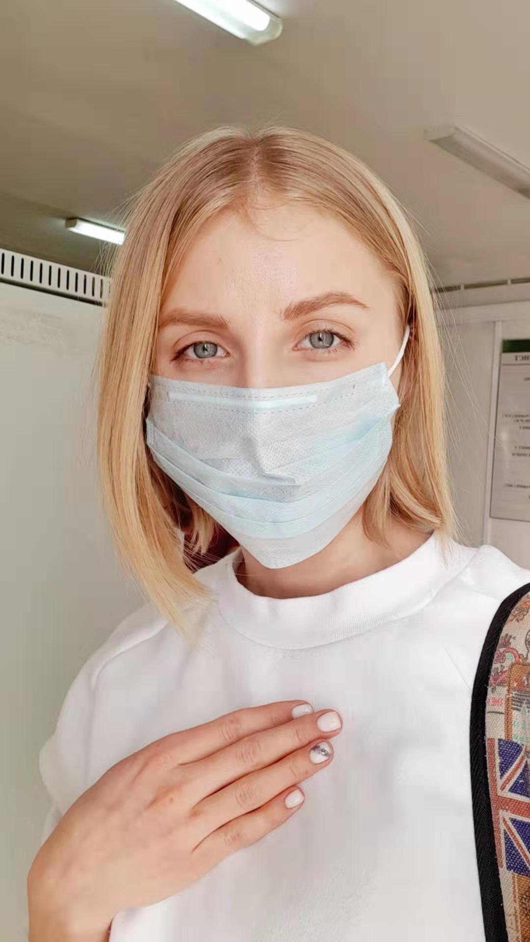 俄罗斯女孩安娜