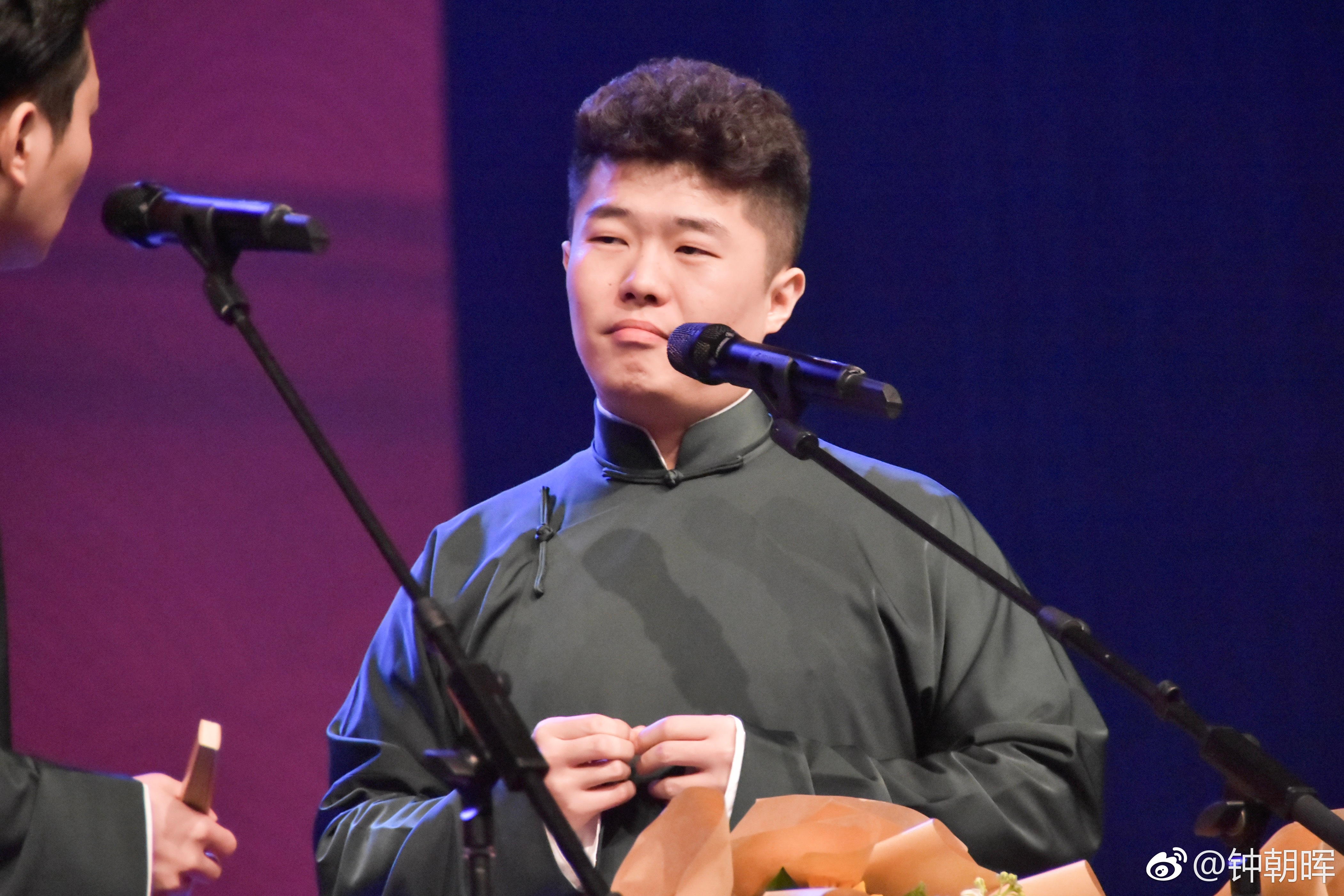 参与了投票 最近更什么 我投给了"wn与退伍小姐姐" 周九良的三弦儿呀