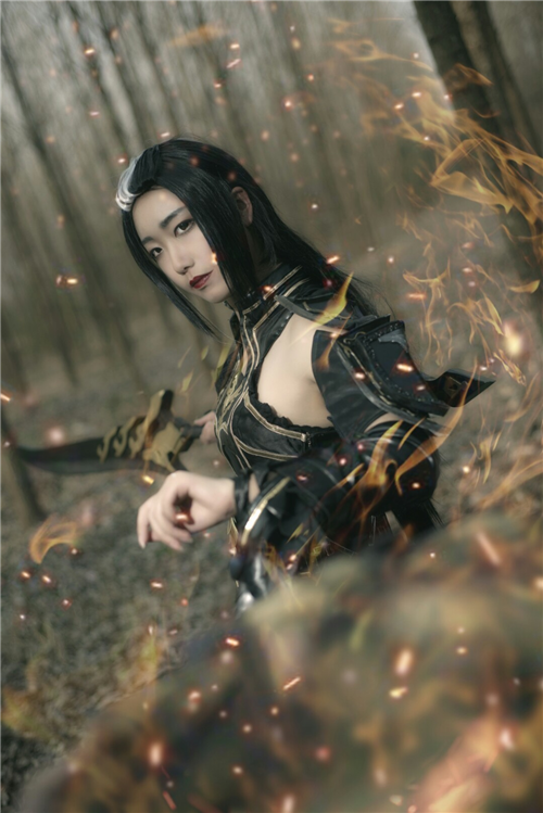 唐君衍剑网三苍云成女Cosplay4