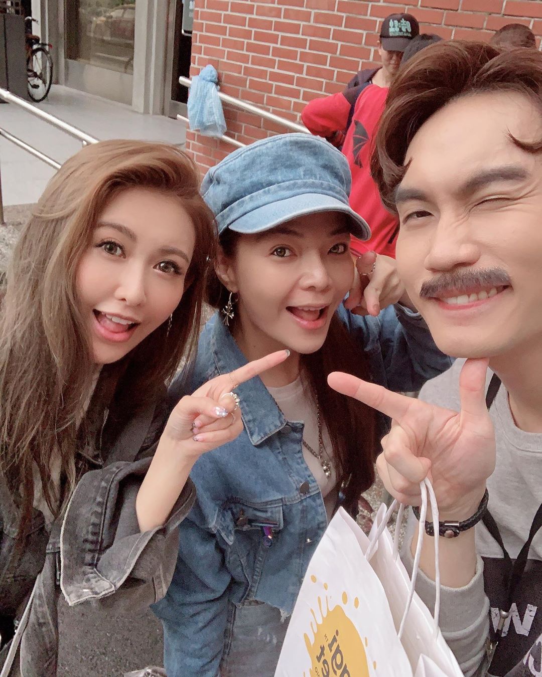 简恺乐资源站 _ 哔哩哔哩相簿