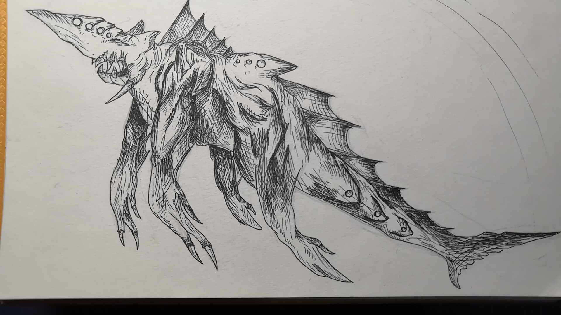 (右)原型@bili_65921421324  (左)完成图 画了个海洋kaiju 身体呈流线