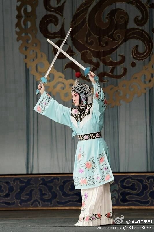 蒲雪晴《红拂传》 迟小秋亲授浏览:2479收藏:0支持:60上传时间:2019