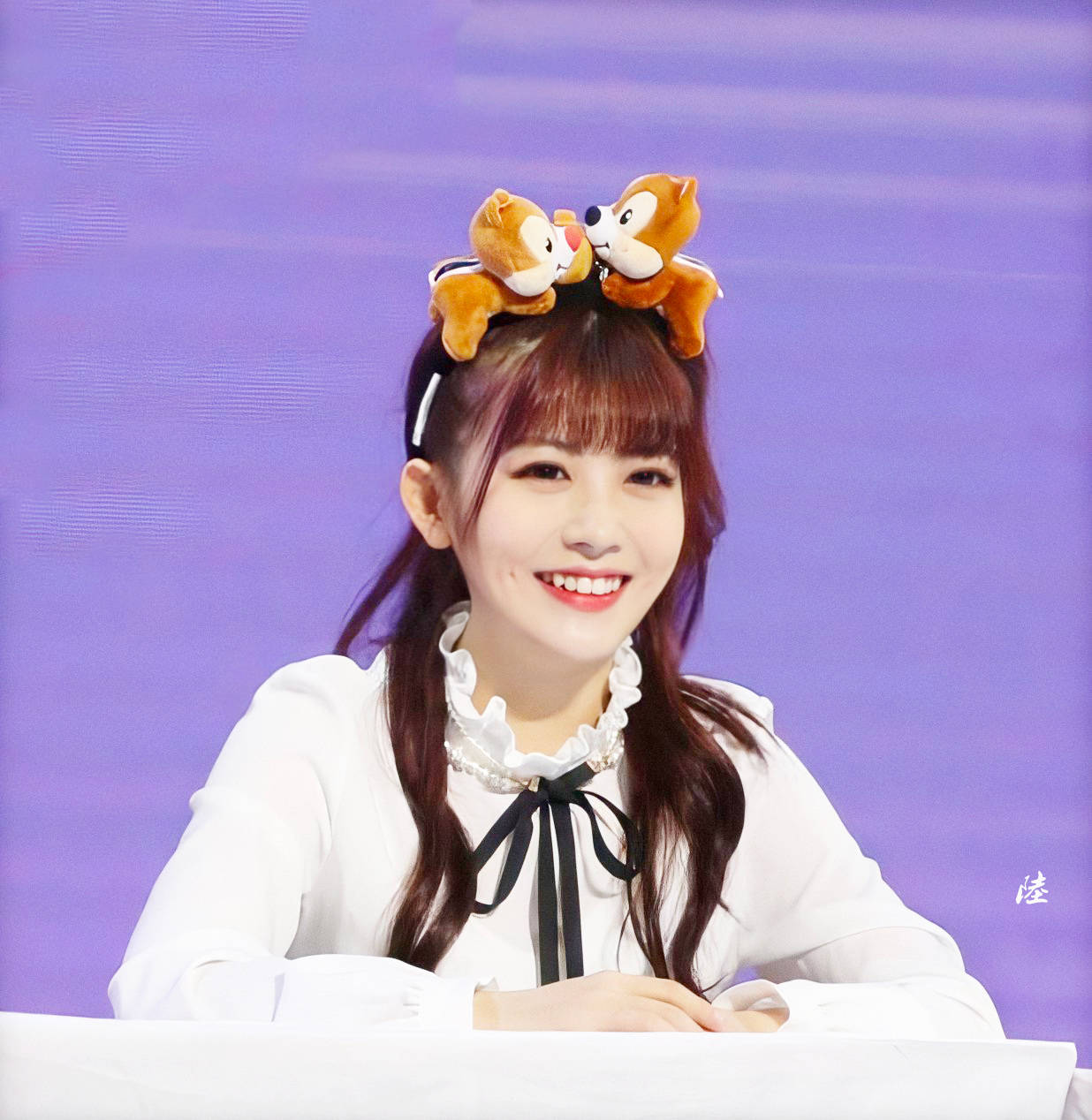 赖美云の彩虹披 _ 哔哩哔哩相簿