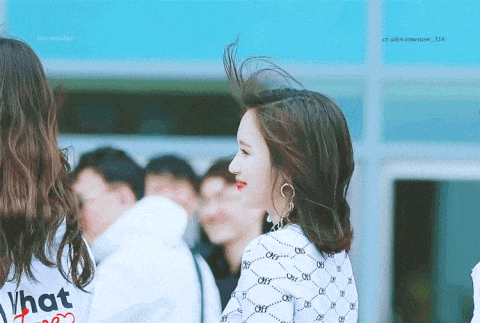 最近看到#victoriahyde#的手表,感觉可糖可盐呀,在我手腕上精致可爱