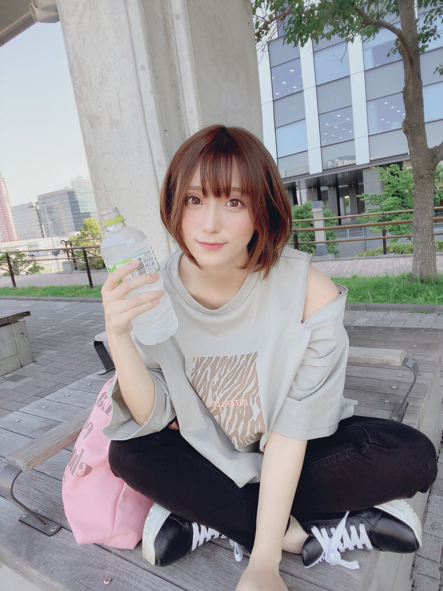 吉良りん  感觉妹子好久没现身了![妙啊]