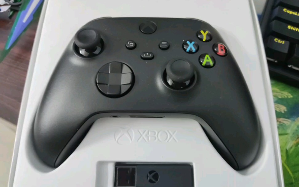 某东xbox seriesx手柄 无限适配器版532,简单开箱测试,安全下车?