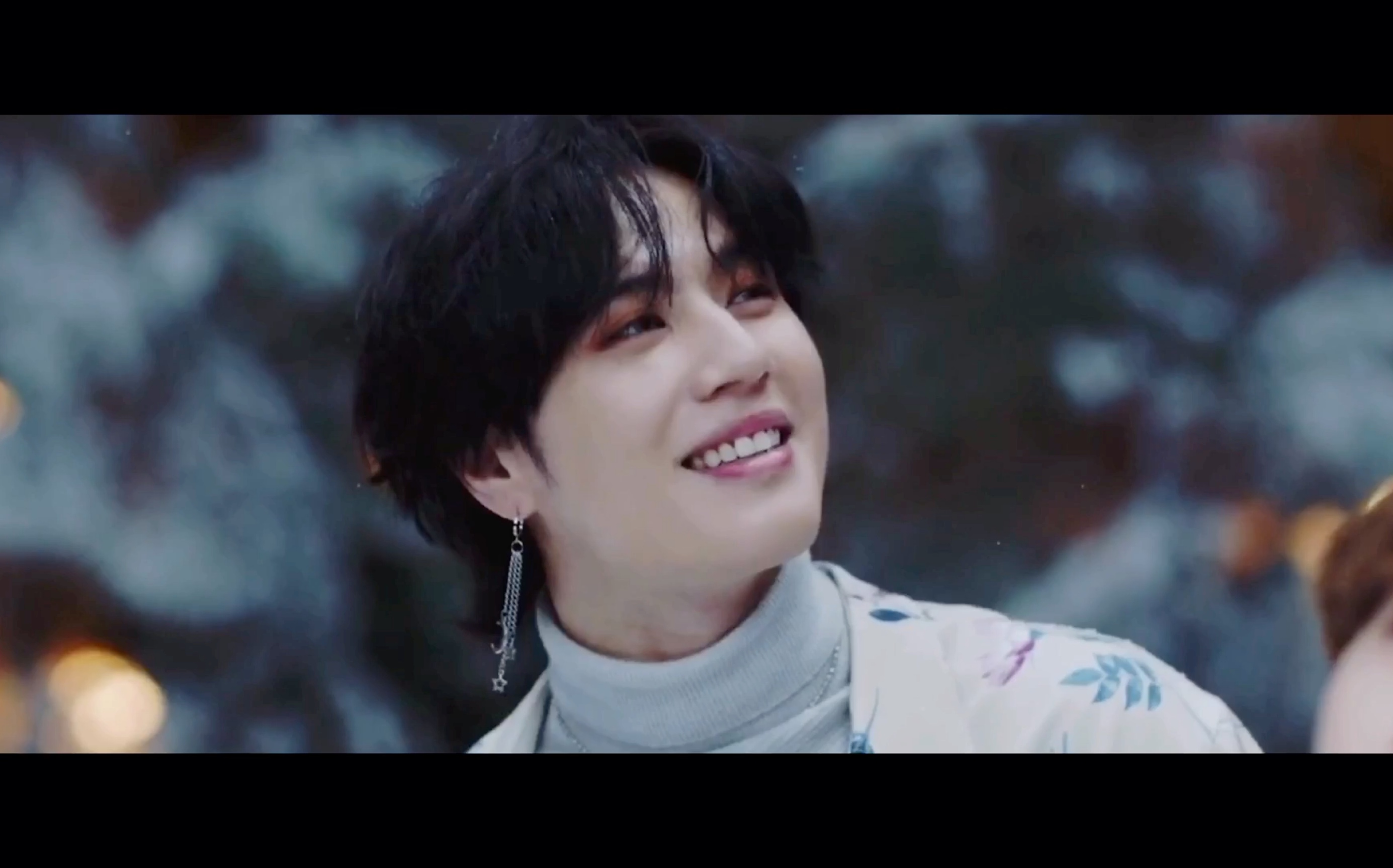 【金有谦】请不要嘴角上扬!_哔哩哔哩 (゜-゜)つロ 干杯~-bilibili