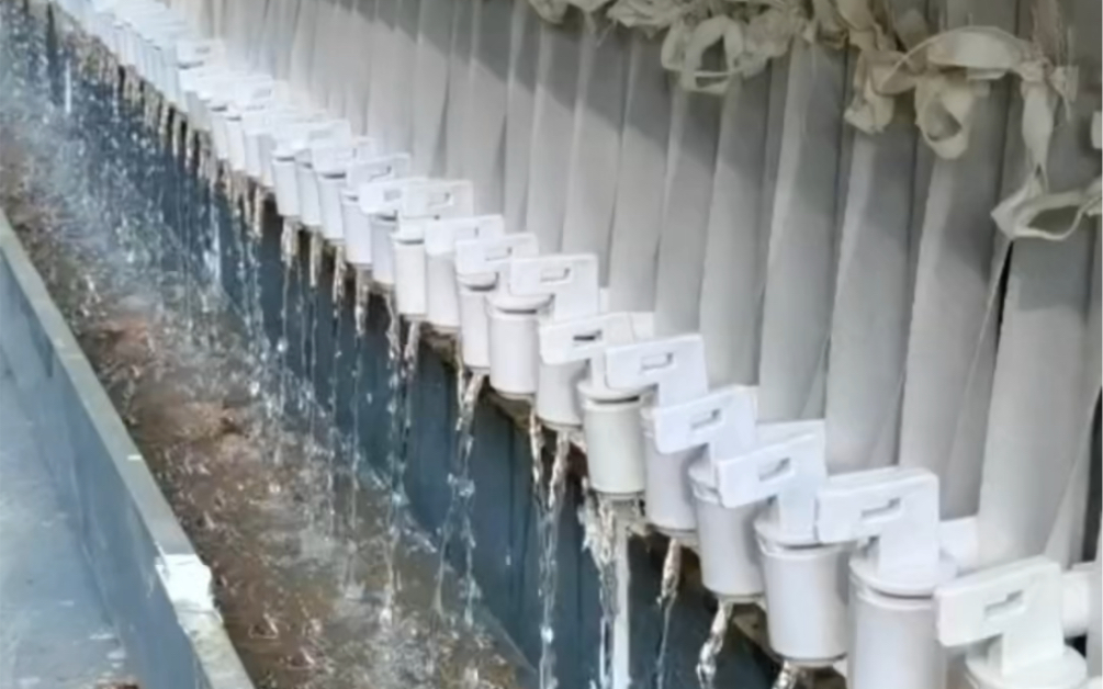 板框压滤机污泥水固化干排卸泥饼