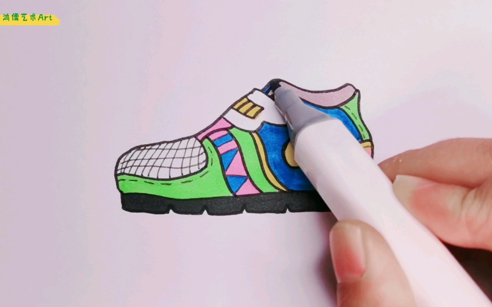 运动鞋简笔画彩色跑鞋图片