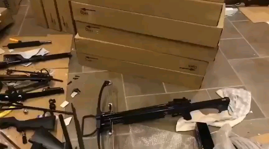 影视道具,正品大黑鹰二代