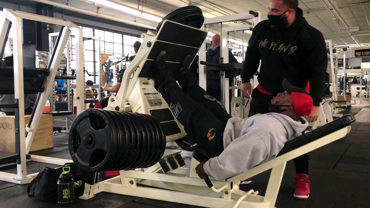 shaun clarida奥赛前四周腿部训练,针对股四