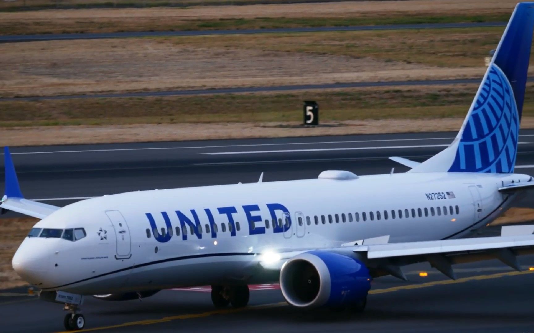 【快讯】美联航737max客机首次采用100%saf进行载客