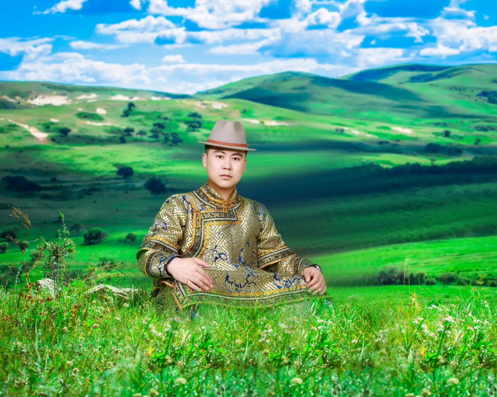 草原男孩李木子