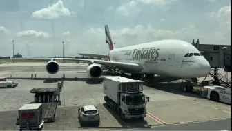 Download Video: 阿联酋航空｜空客A380-800｜商务舱飞行报告（泰国曼谷-中国香港）