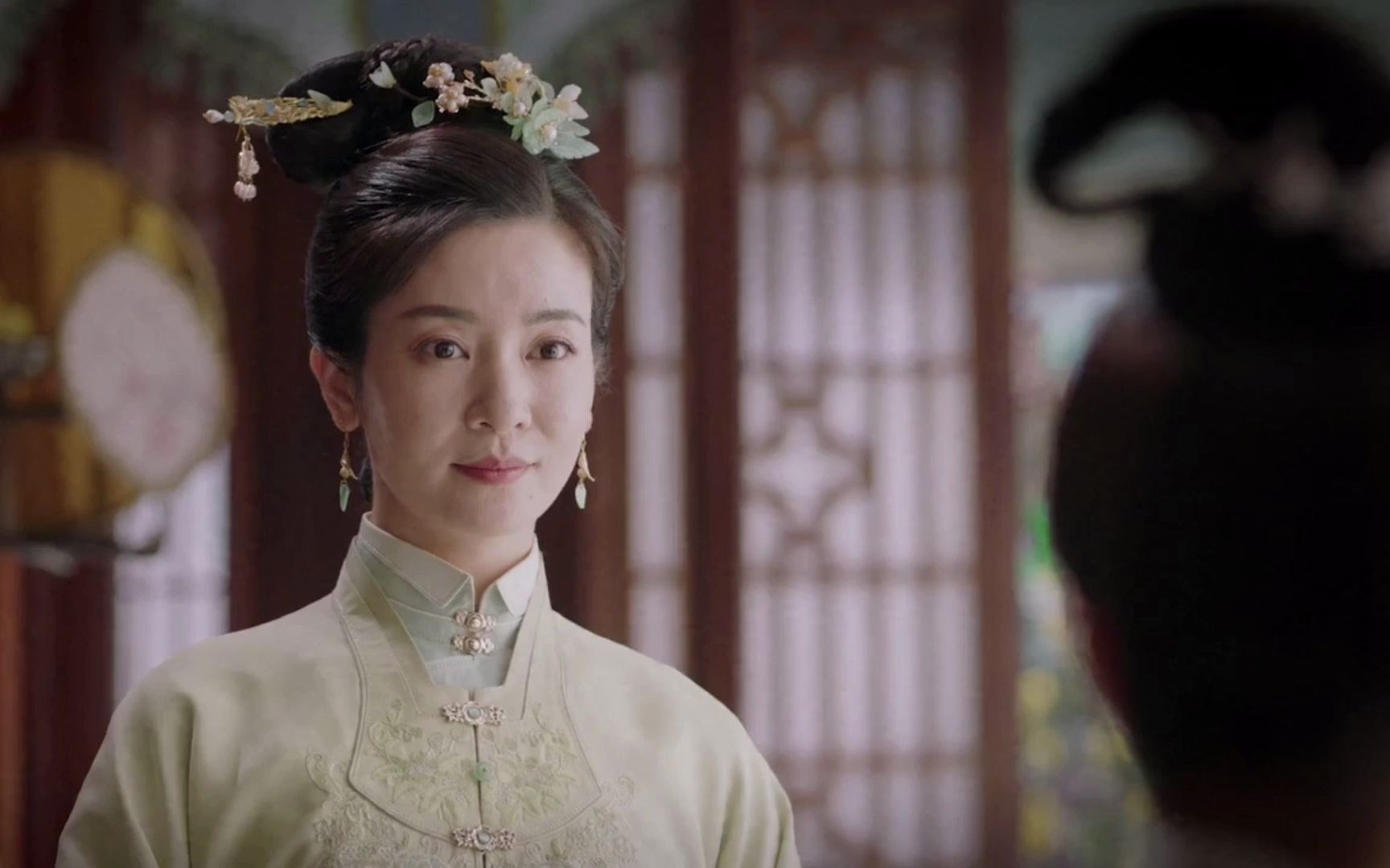 李晟秦石榴温顺佛系田园钟花小能手