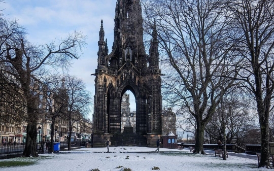 爱丁堡的冬日雪景7615.