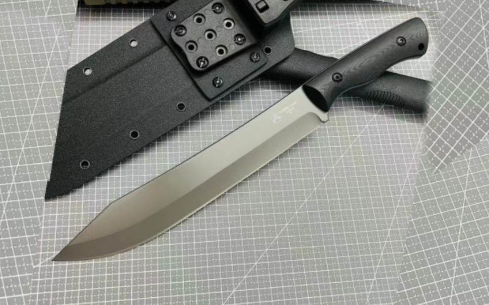 阿尔法轻型排障刀砍个猪腿儿测试一下性能过硬哟