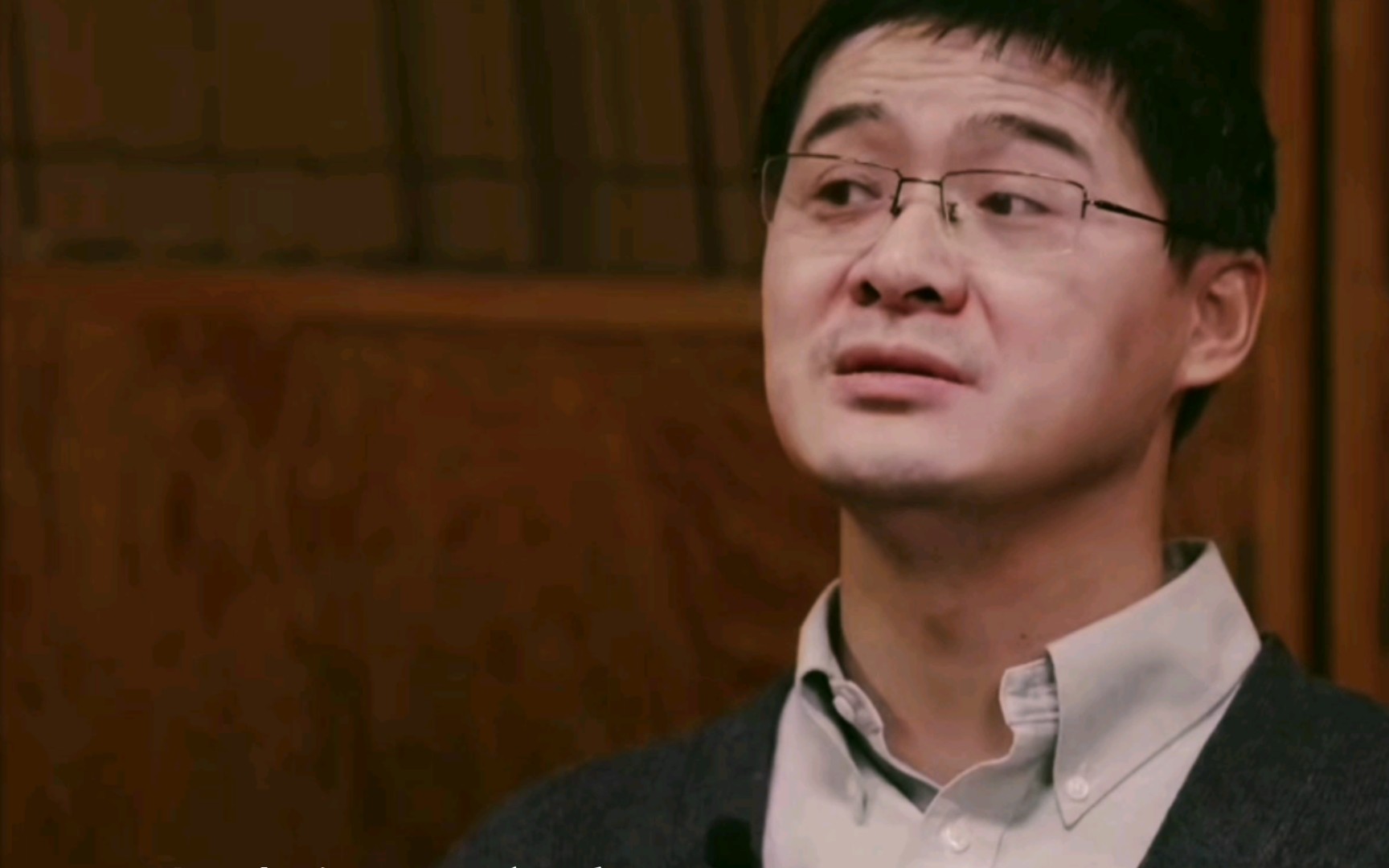 罗翔:人生浪潮,一浪又一浪,要如定海神针,保持初心!