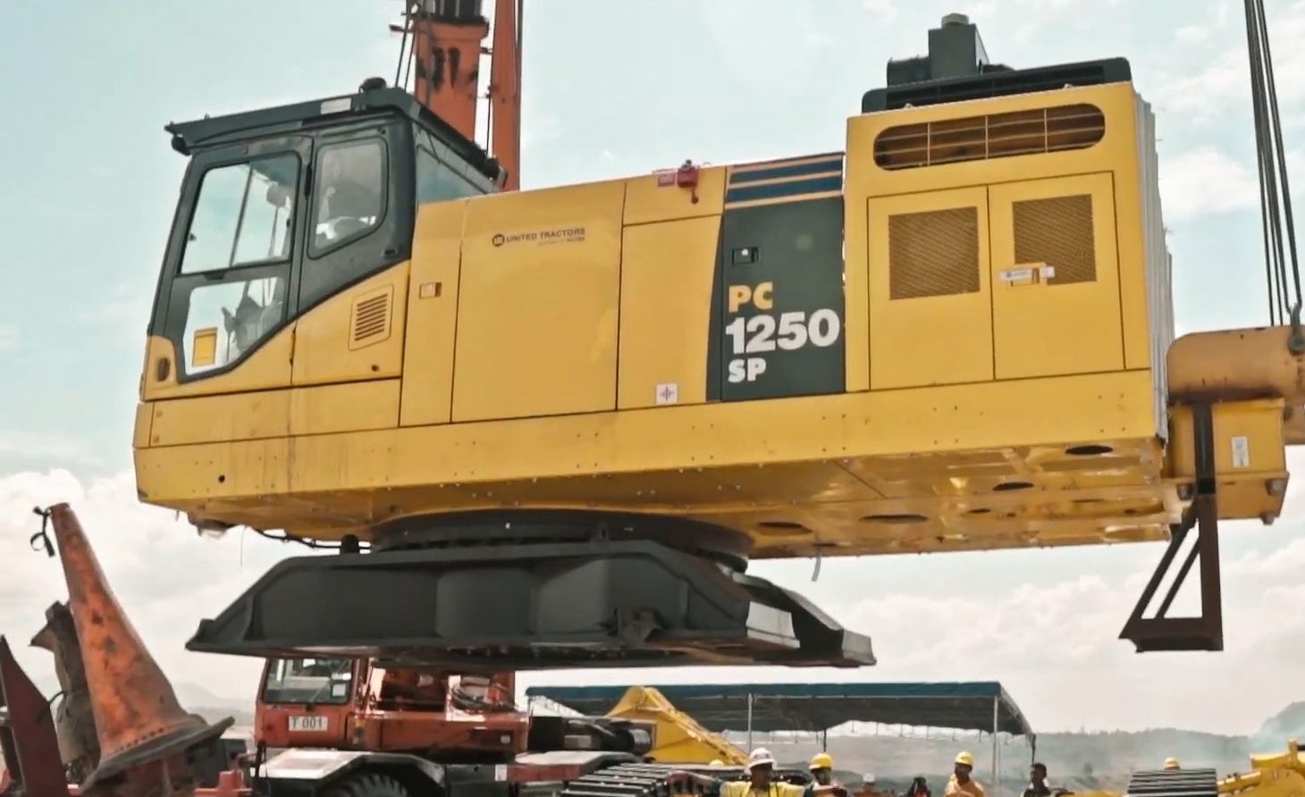 小松 komatsu pc1250 矿山挖掘机 运输&组装